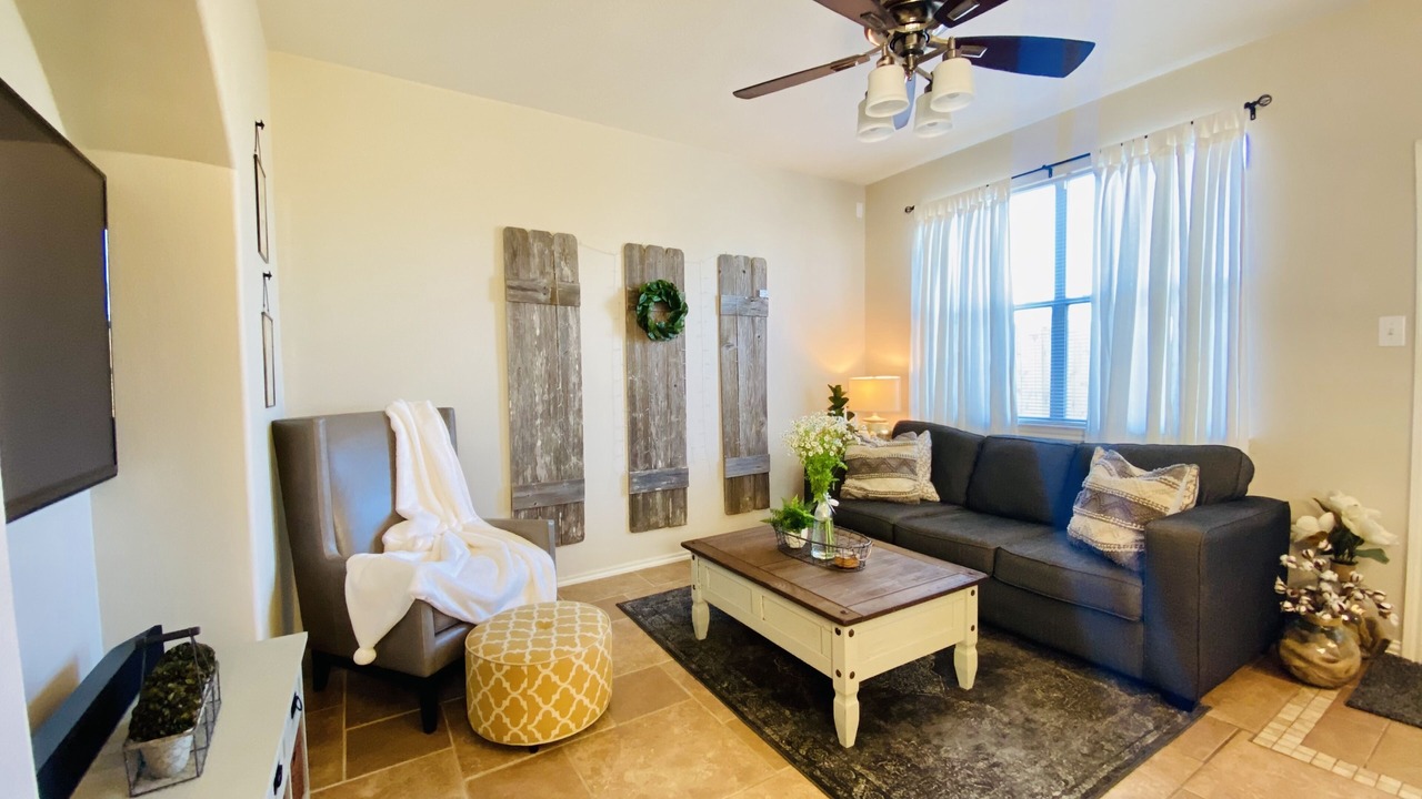 Photo of Livingroom in Houston