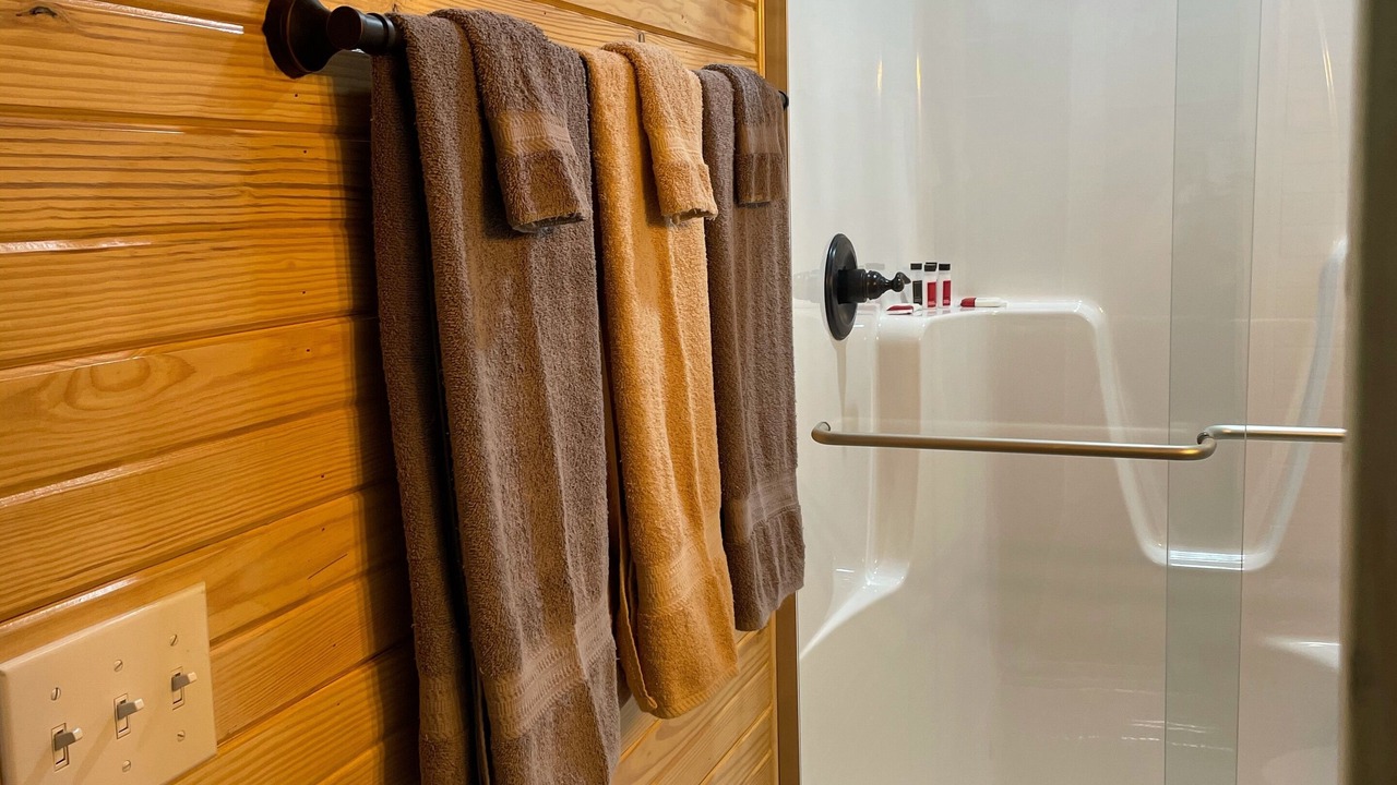 Photo of Bathroom in Eminence