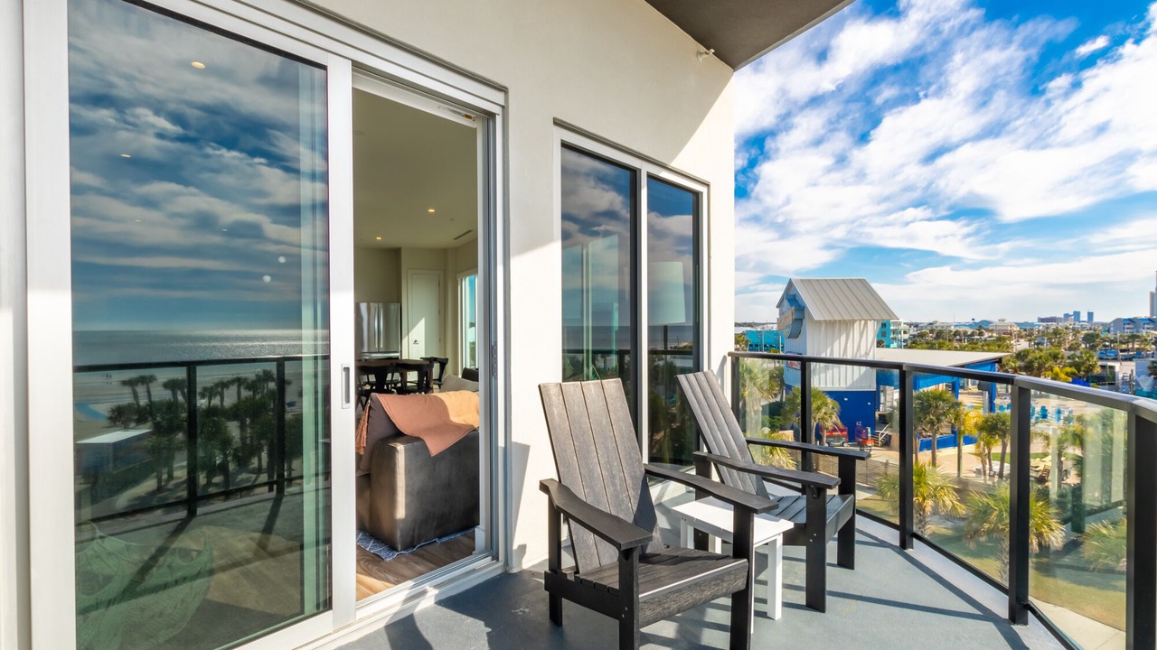 Photo of Patio Balcony in Ono Island