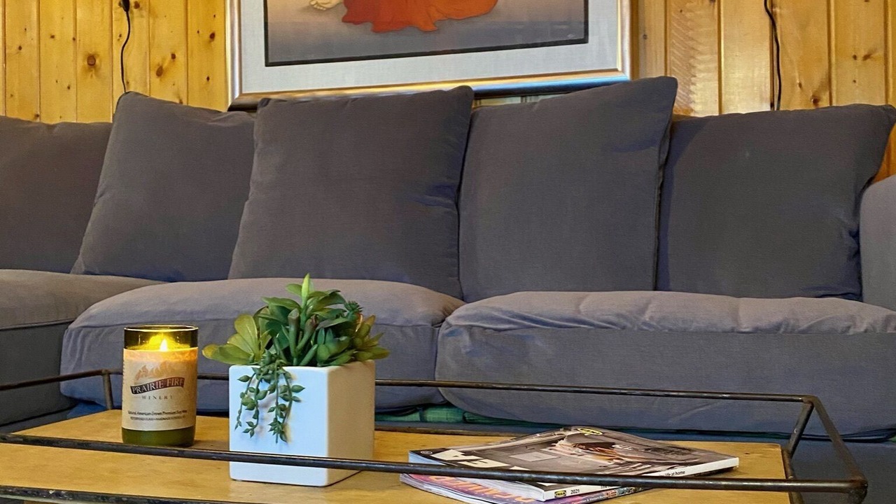 Photo of Livingroom in Shadow Mountain