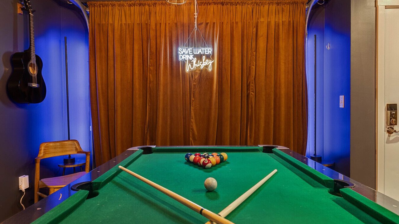 Photo of Bedroom in Academy Square