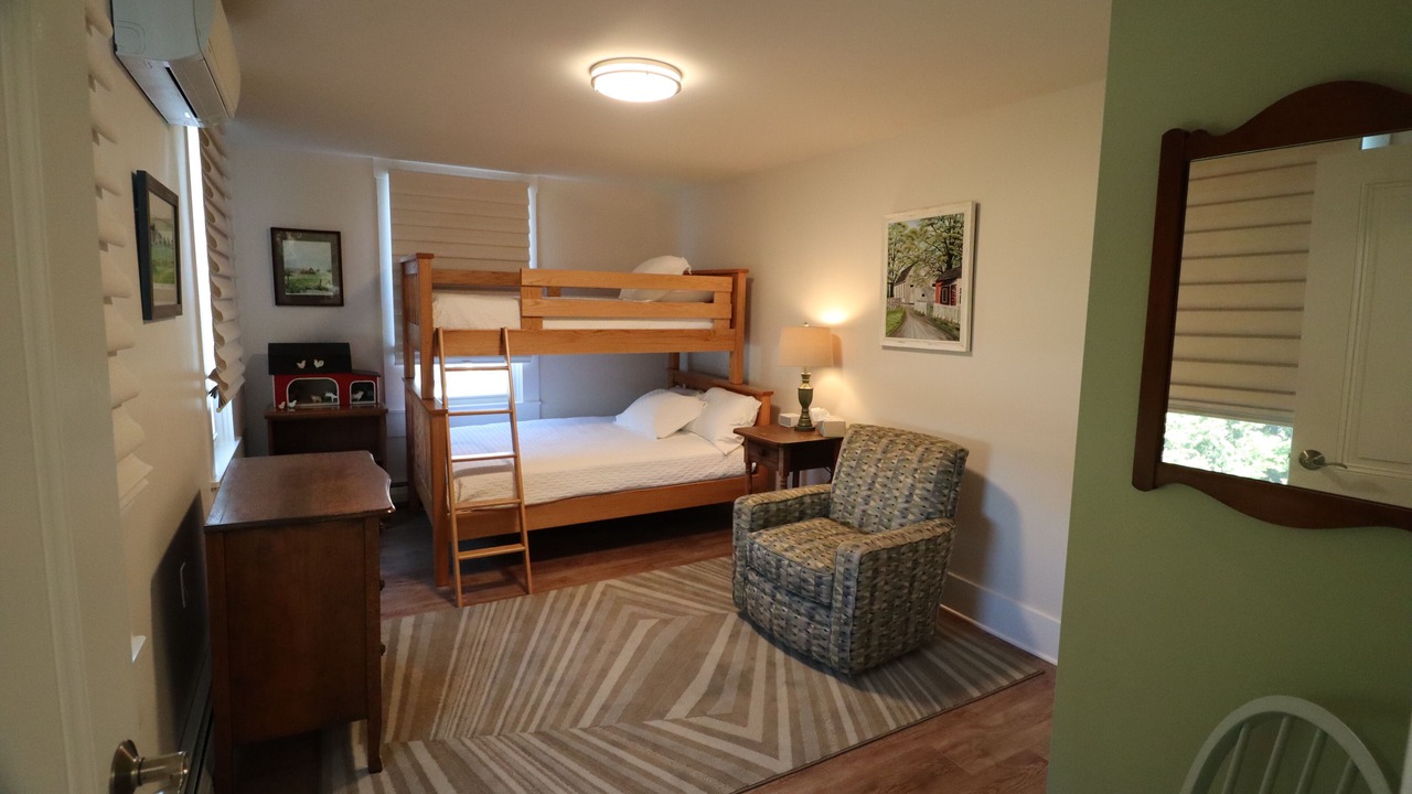 Photo of Bedroom in Mount Joy