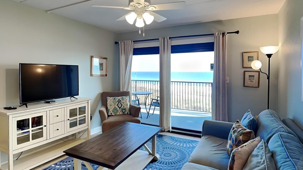 Photo of Livingroom in Ono Island