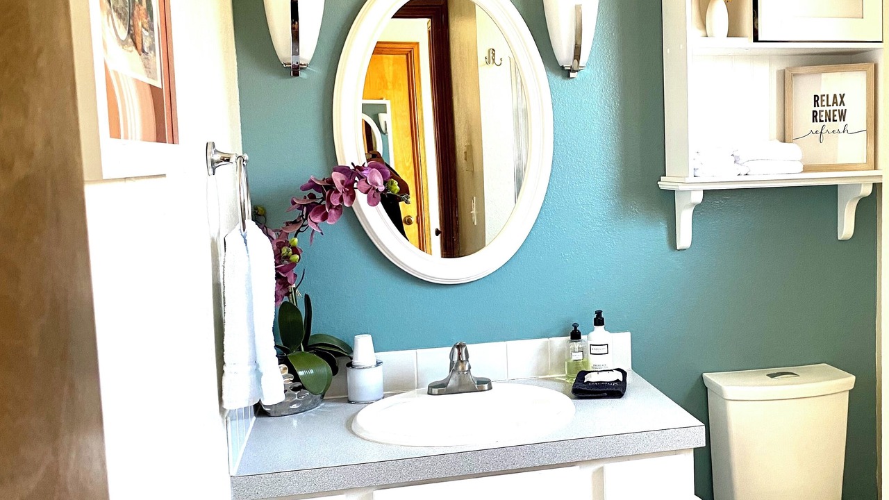 Photo of Bathroom in University Park