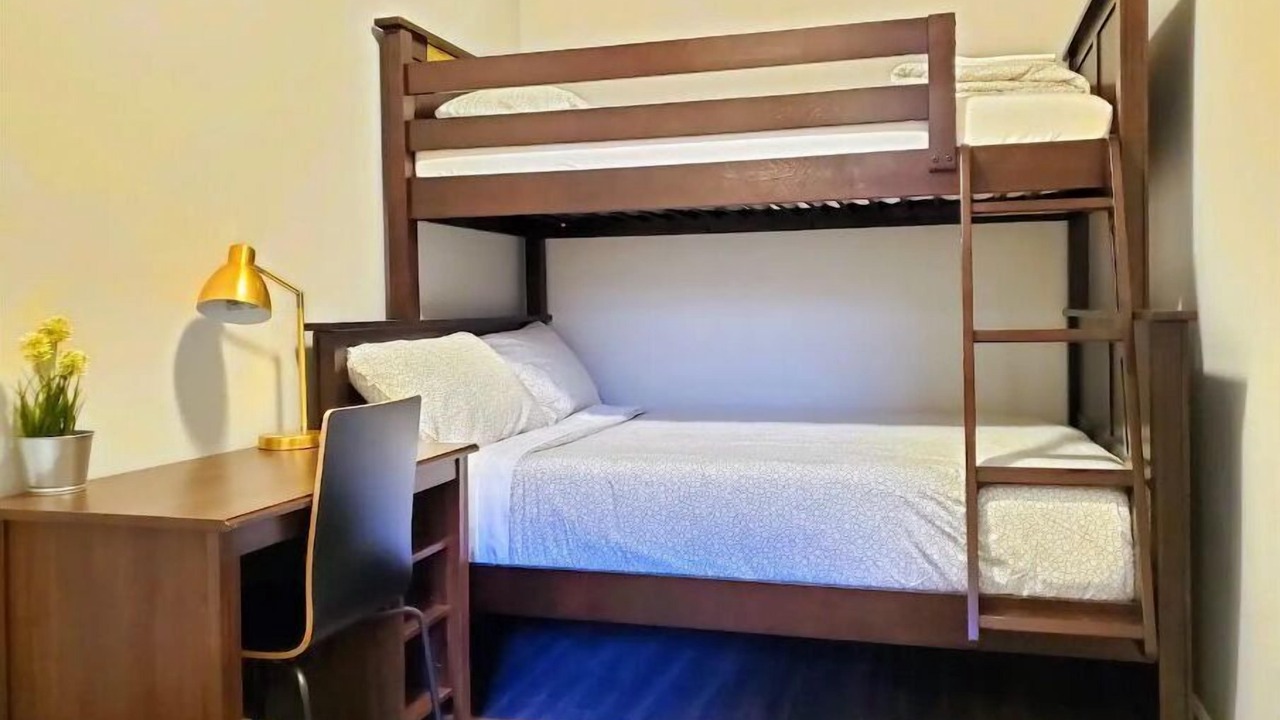 Photo of Bedroom in Armour Square