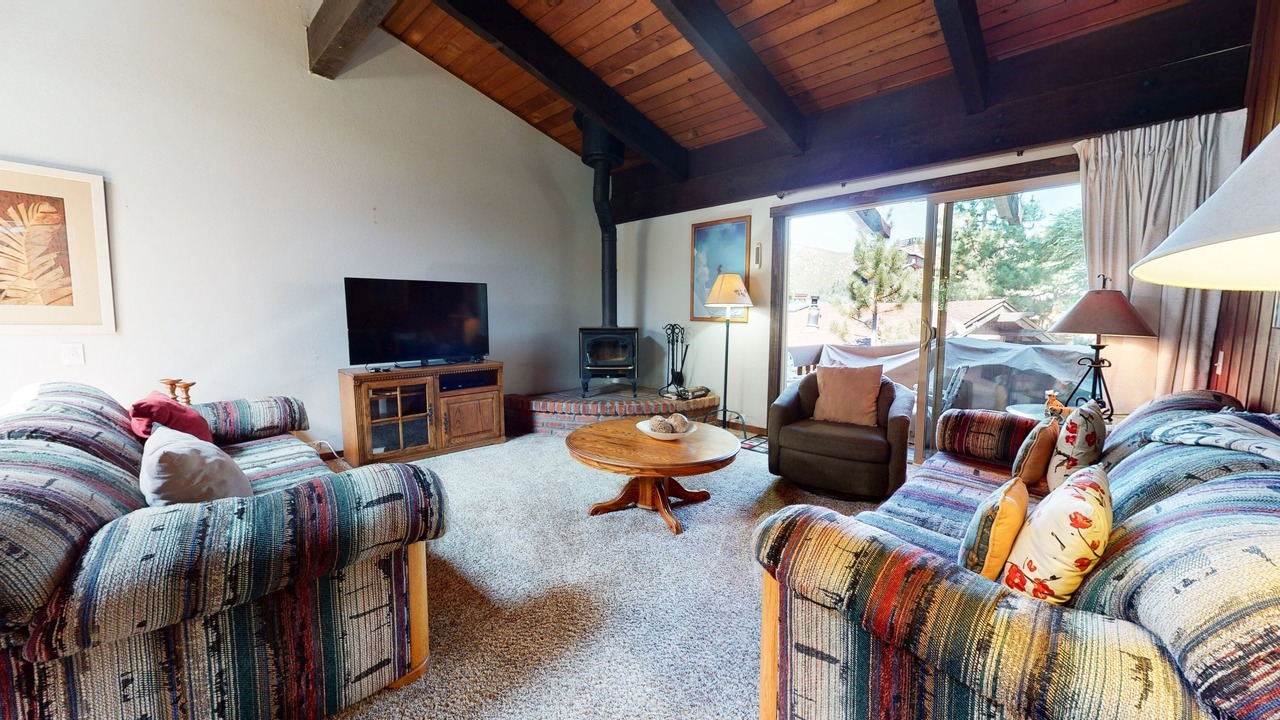 Photo of Bedroom in Mammoth Lakes