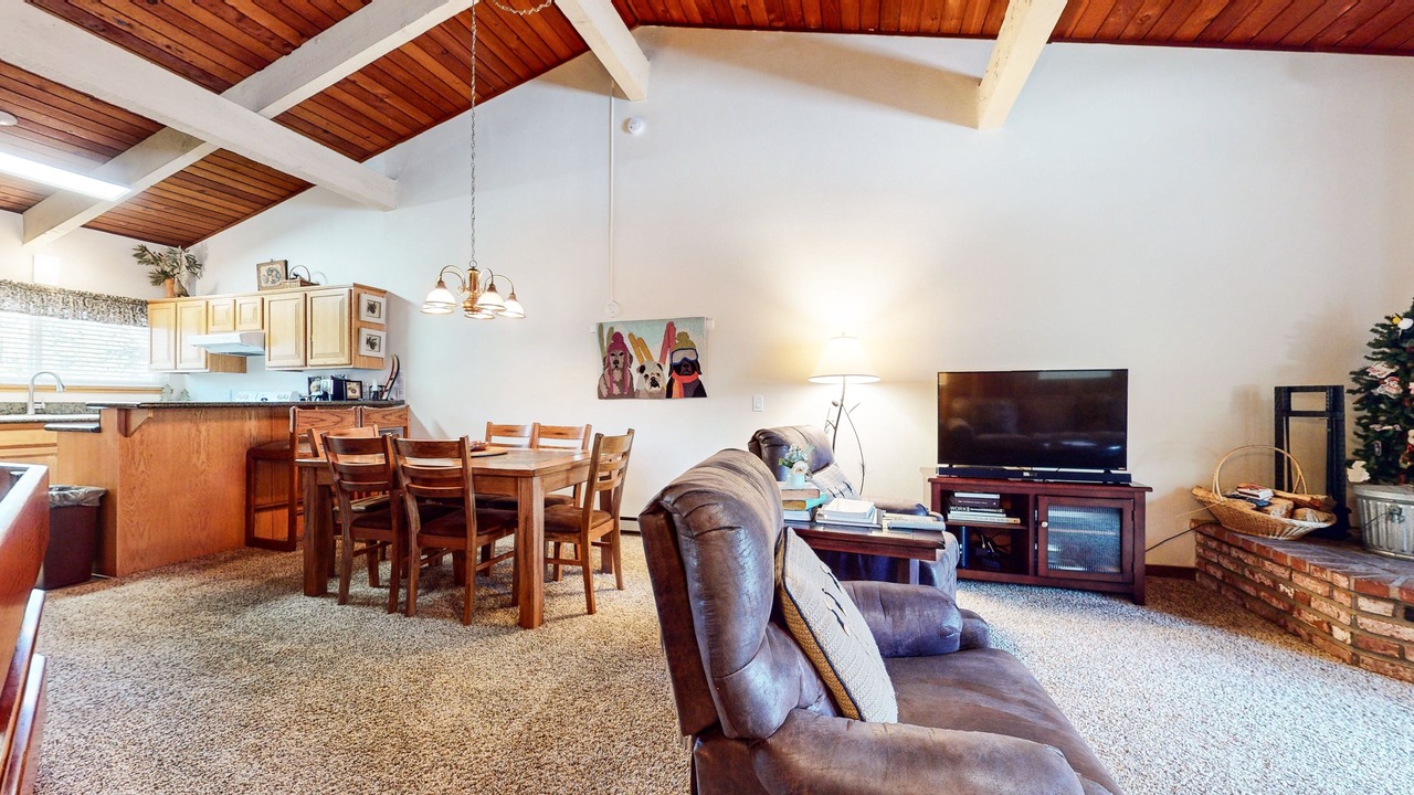 Photo of Bedroom in Mammoth Lakes