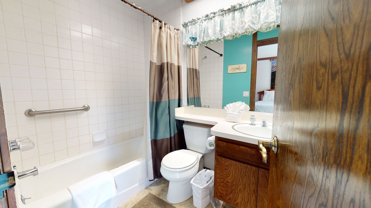 Photo of Bathroom in Mammoth Lakes