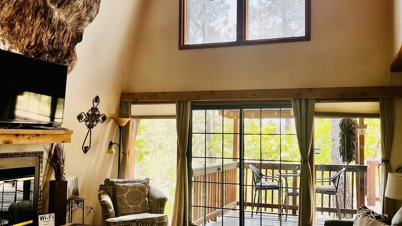Photo of Livingroom in Ruidoso