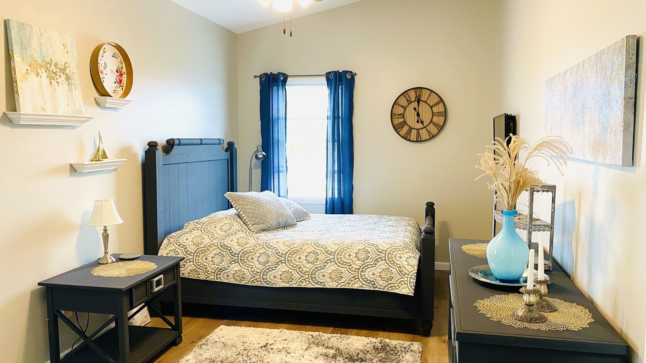 Photo of Bedroom in Ashville