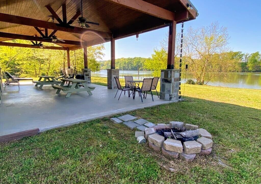 Photo of Outdoor in Kingston
