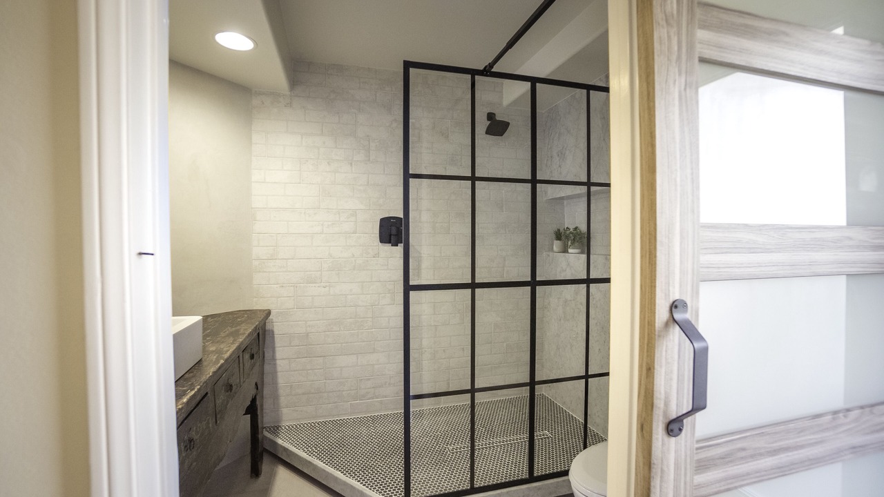 Photo of Bathroom in Marina Peninsula