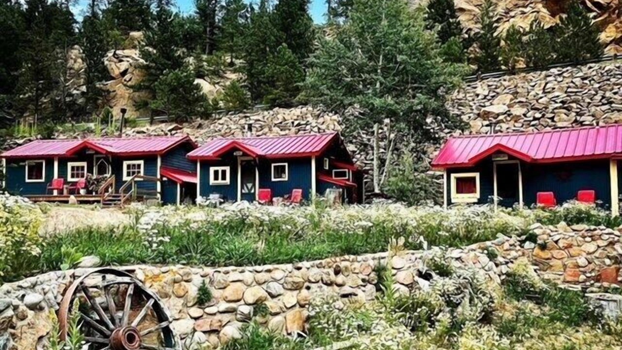 Photo of Others in Lyons