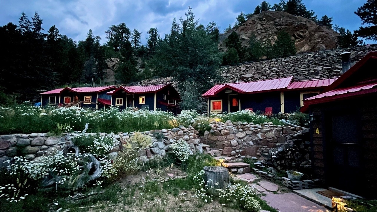 Photo of Others in Lyons