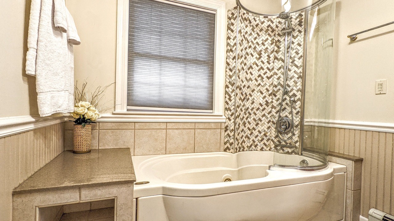Photo of Bathroom in Benton Harbor