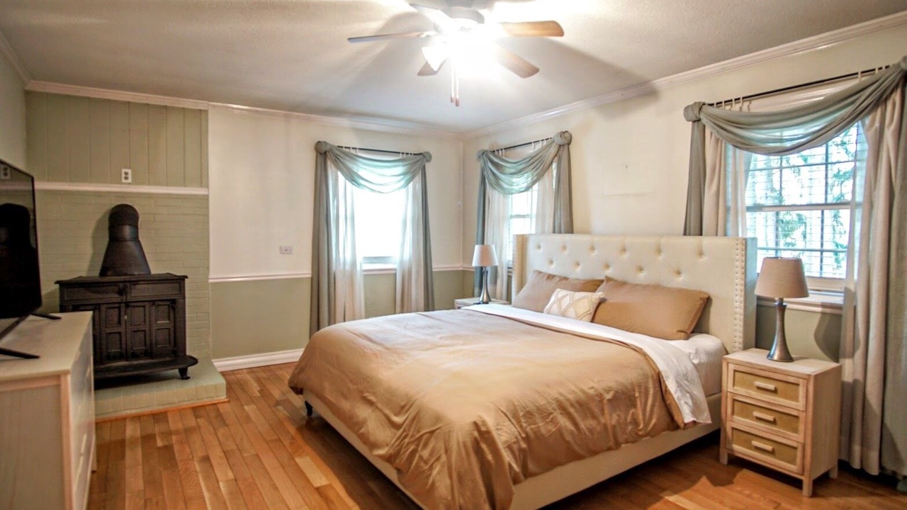 Photo of Bedroom in Benton Harbor