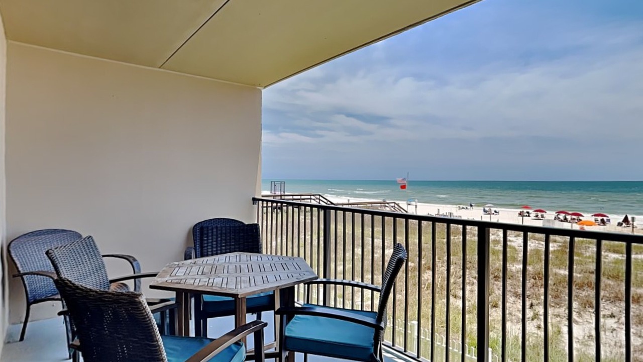 Photo of Patio Balcony in Ono Island