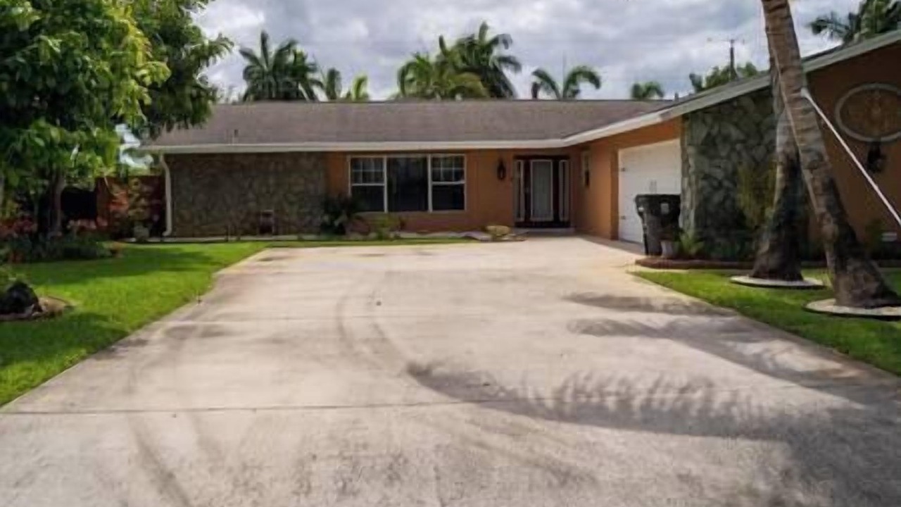 Photo of Others in Lake Worth