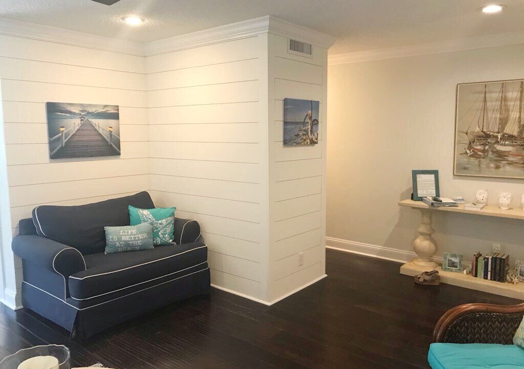 Photo of Livingroom in Saint Simons Heights
