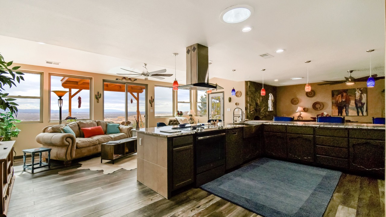 Photo of Livingroom in Rio Rancho