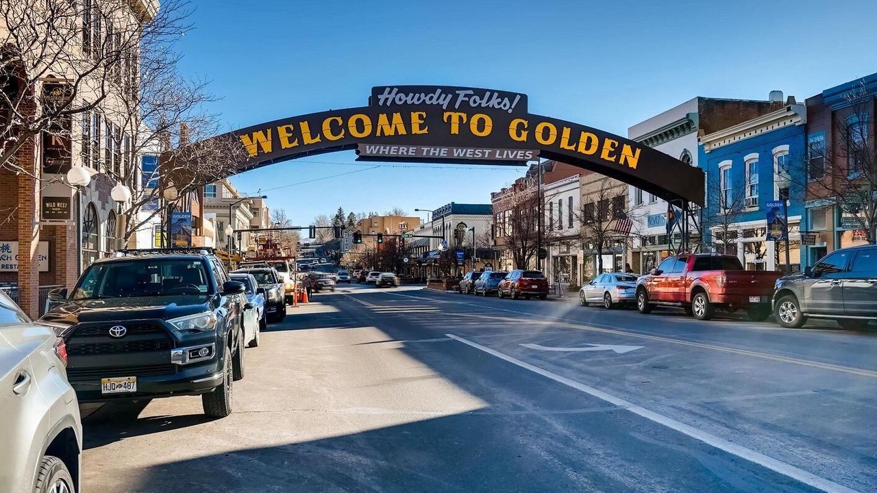 Photo of Others in Golden