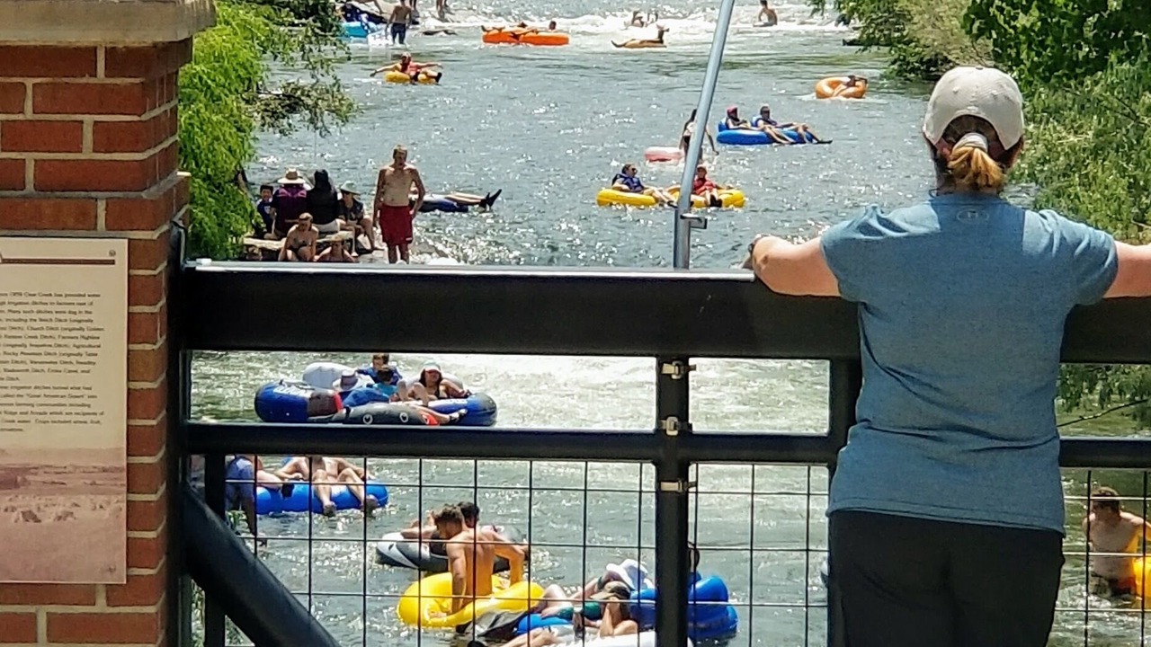 Photo of Others in Golden