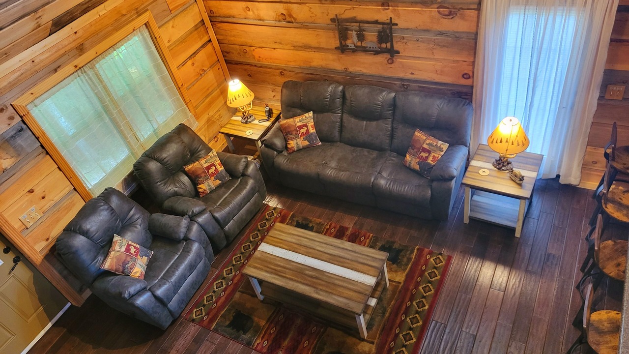 Photo of Livingroom in Oneida