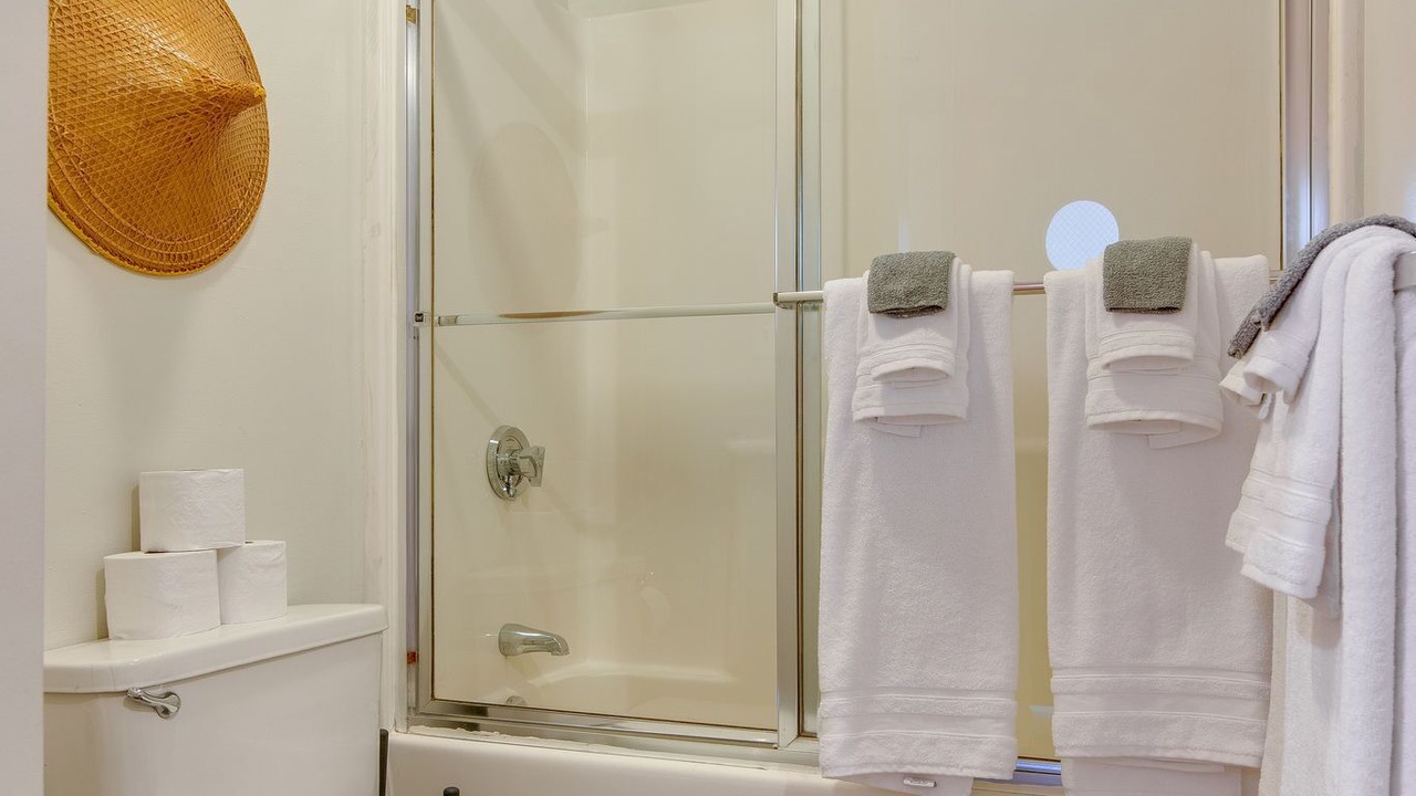 Photo of Bathroom in Sobro