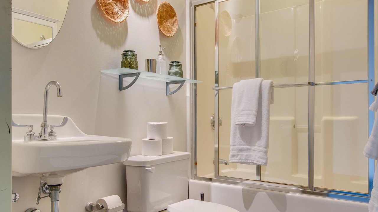 Photo of Bathroom in The Gulch