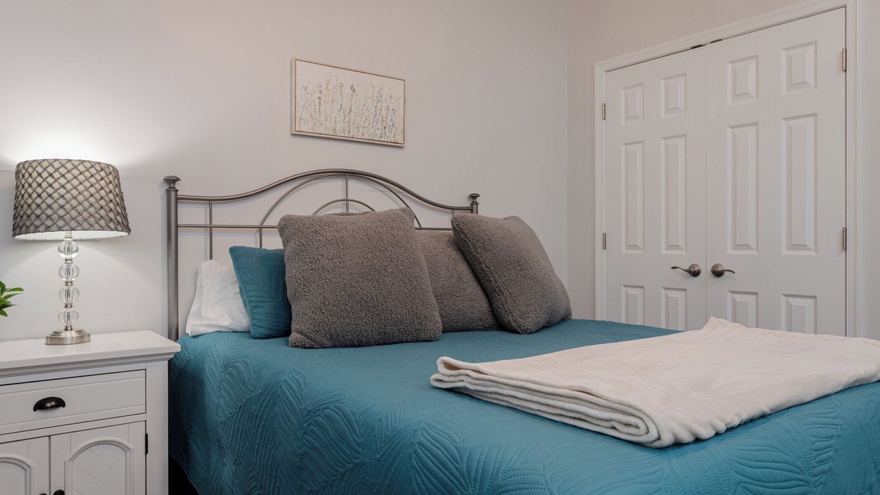 Photo of Bedroom in Massanutten