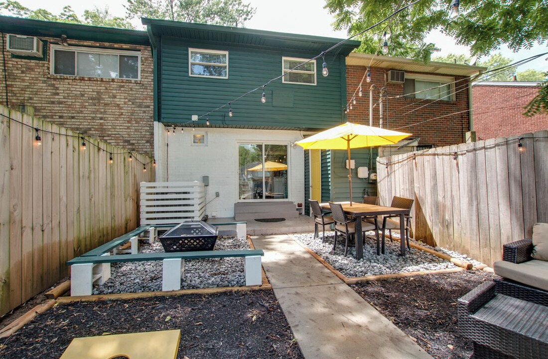 Photo of Outdoor in East Bank