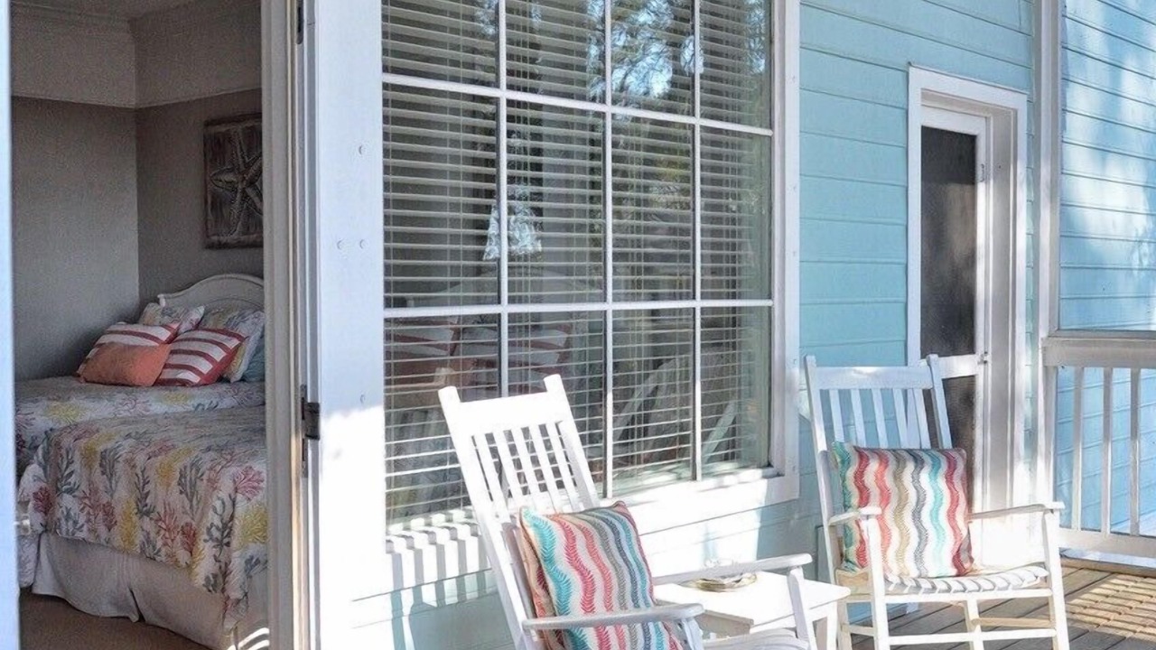 Photo of Outdoor in Melrose on the Beach