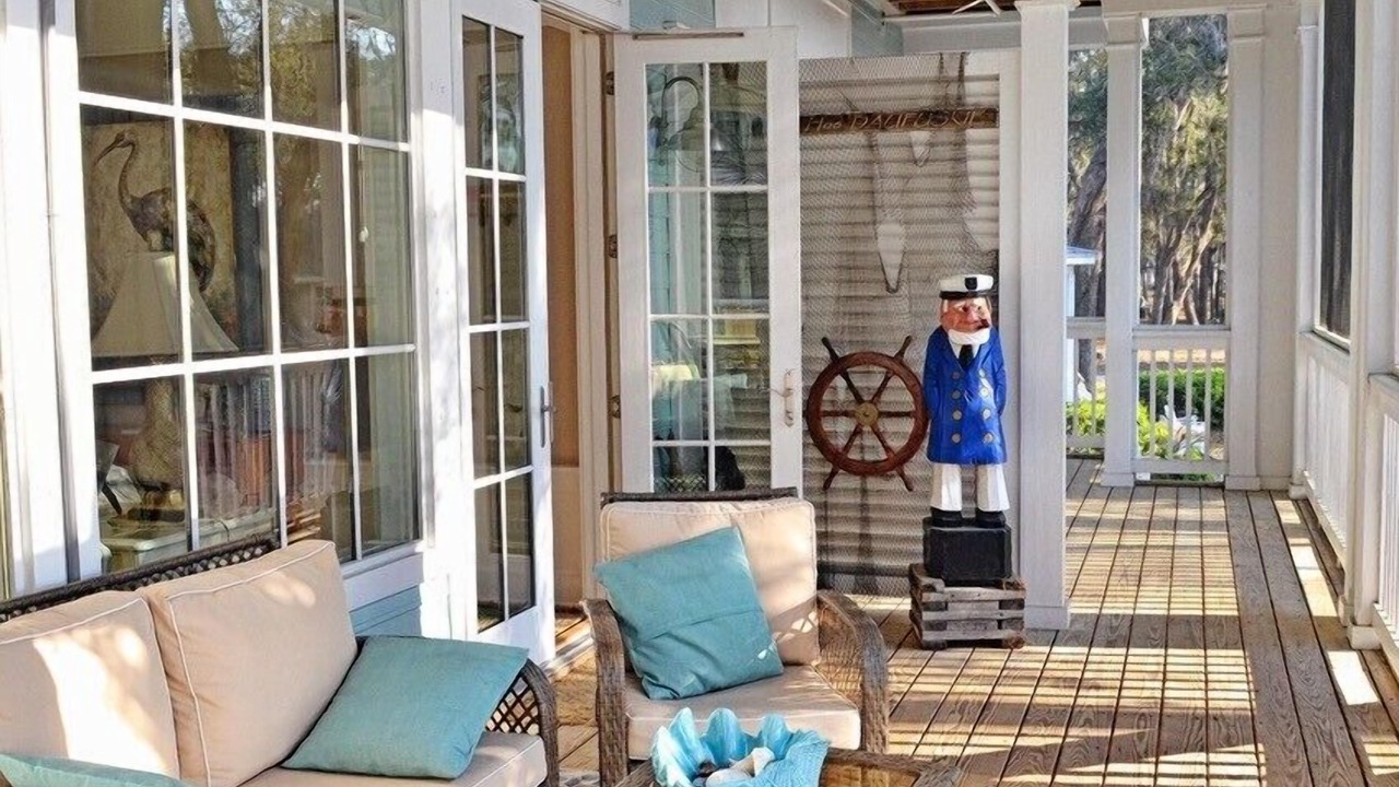 Photo of Outdoor in Melrose on the Beach