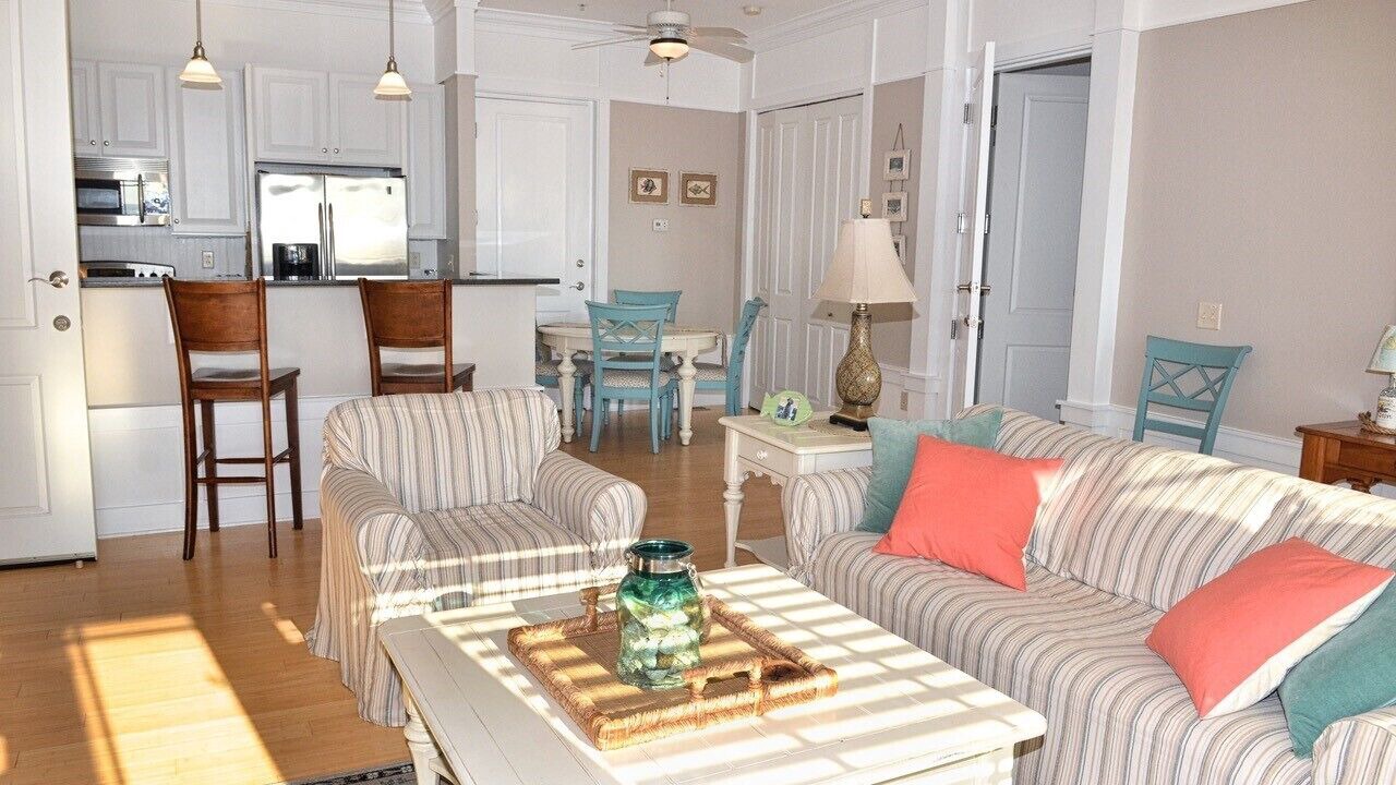 Photo of Livingroom in Melrose on the Beach