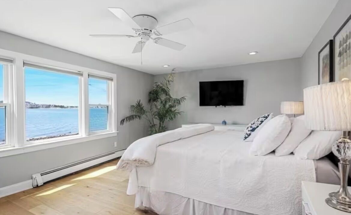Photo of Bedroom in Waveland