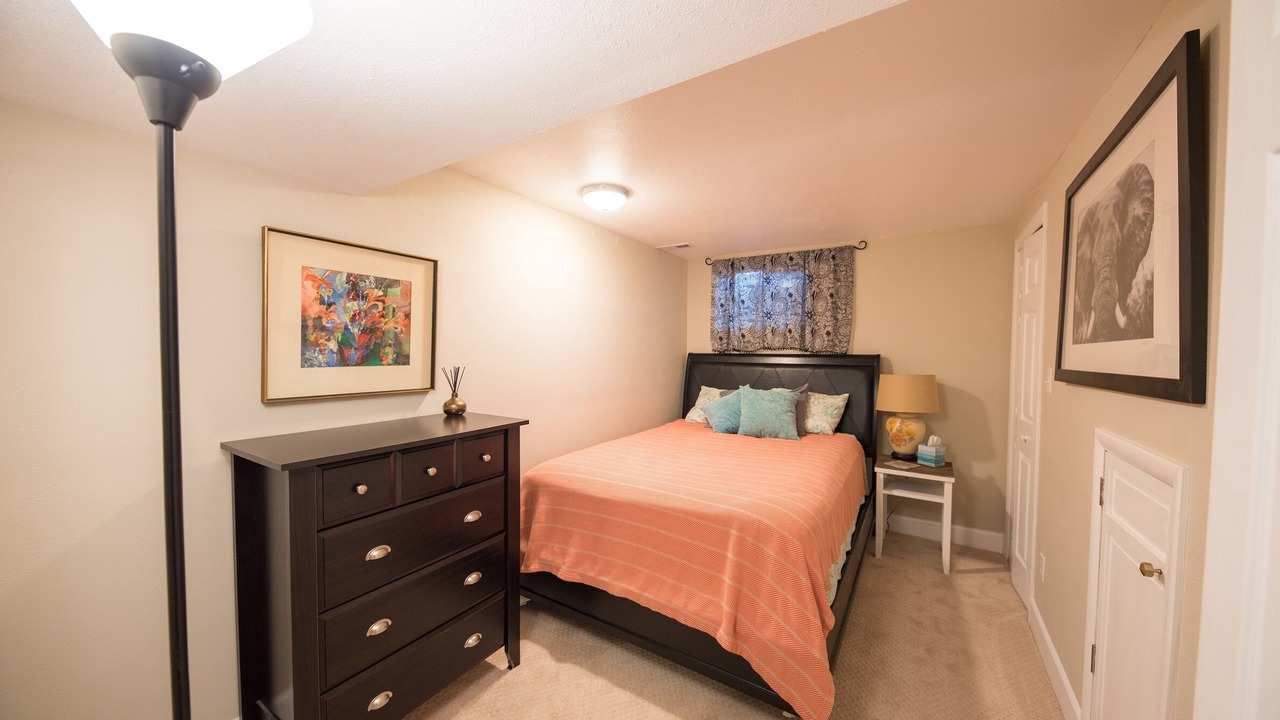 Photo of Bedroom in Keewayden