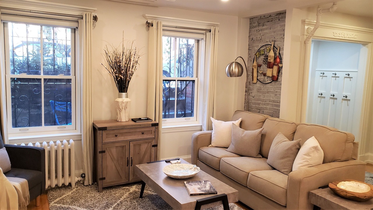 Photo of Livingroom in Shawmut