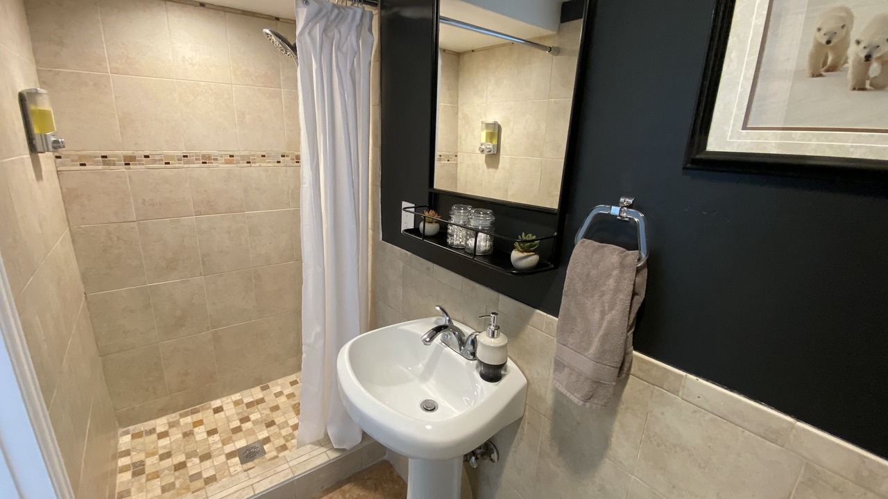 Photo of Bathroom in Panorama Heights