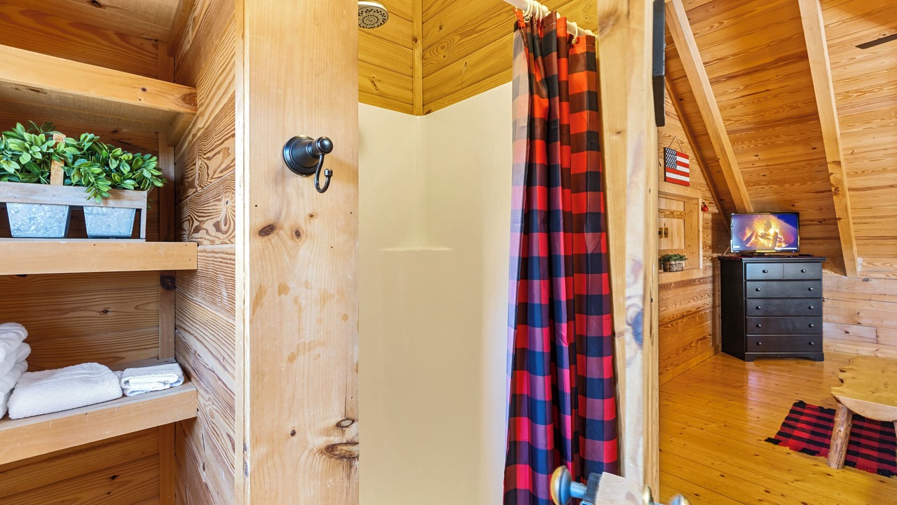 Photo of Bedroom in Knoxville