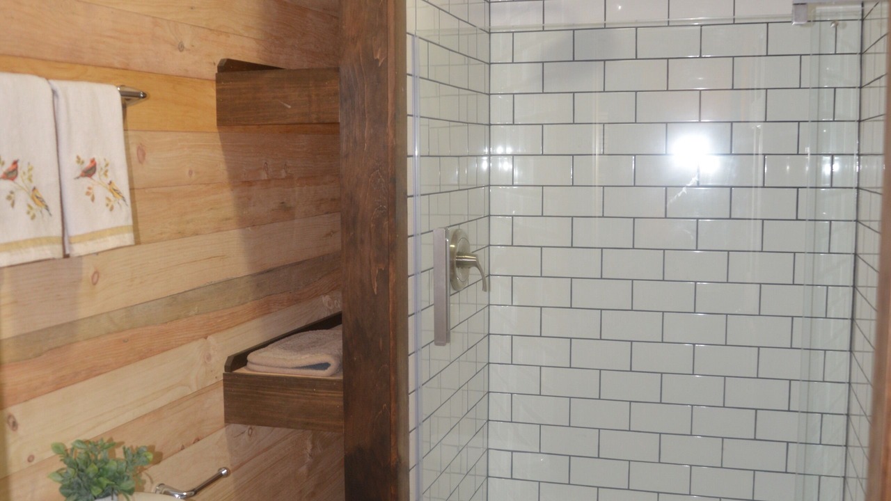 Photo of Bathroom in Victor