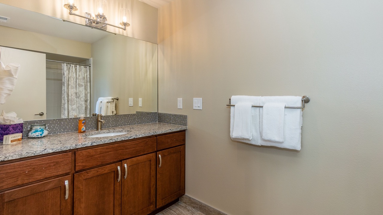 Photo of Bathroom in Wapato Point