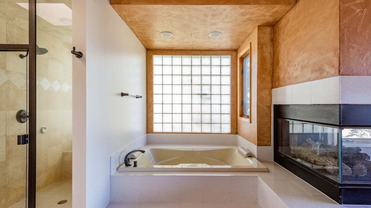 Photo of Bathroom in Rio Rancho