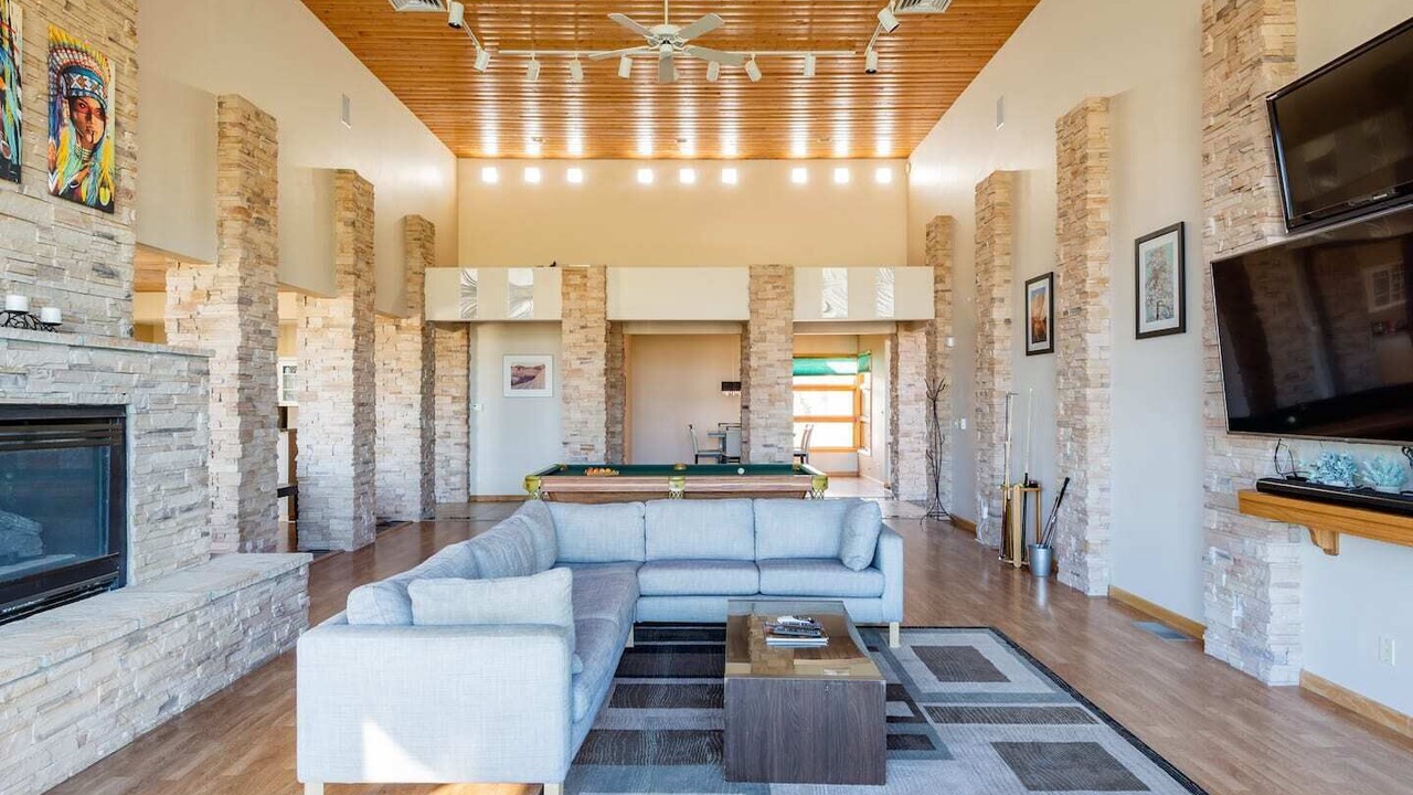 Photo of Livingroom in Rio Rancho