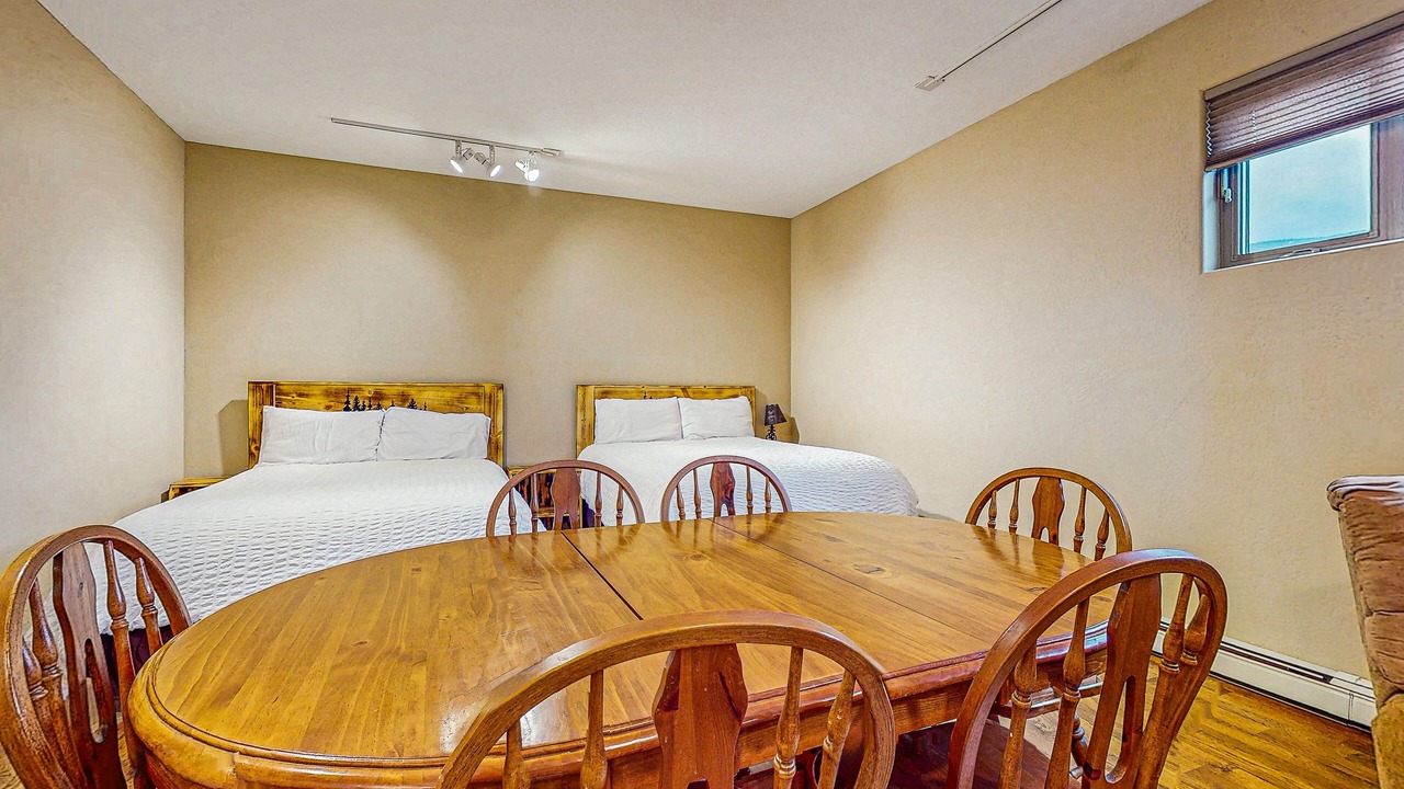 Photo of Bedroom in Cimarron