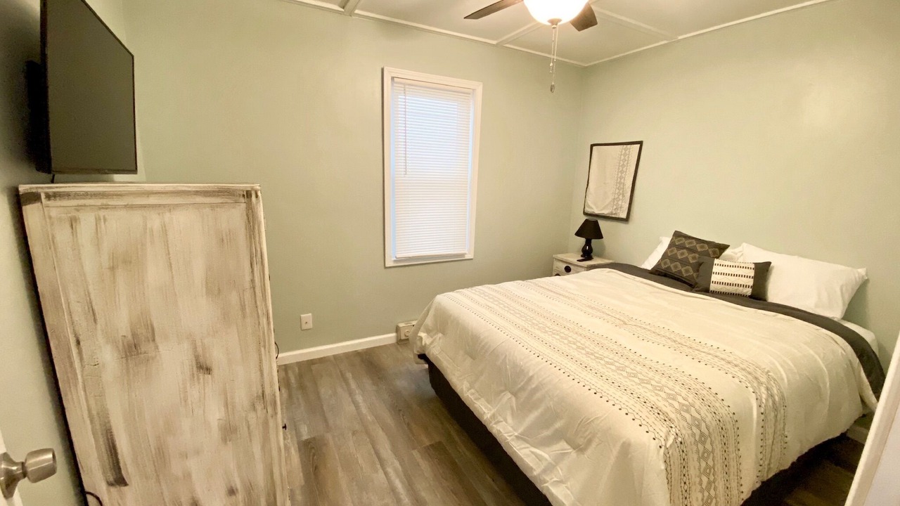 Photo of Bedroom in Geneva-on-the-Lake