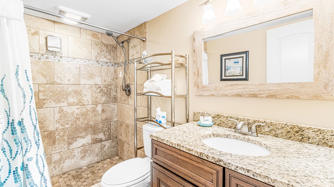Photo of Bathroom in Gulf Shores