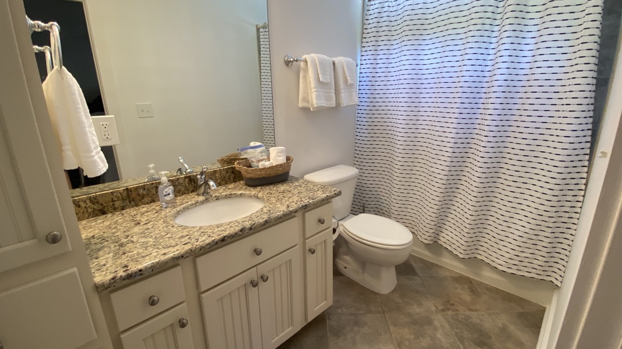 Photo of Bathroom in Little Kowaliga