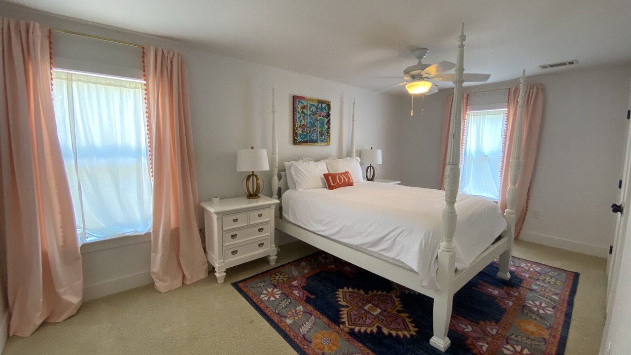 Photo of Bedroom in Little Kowaliga