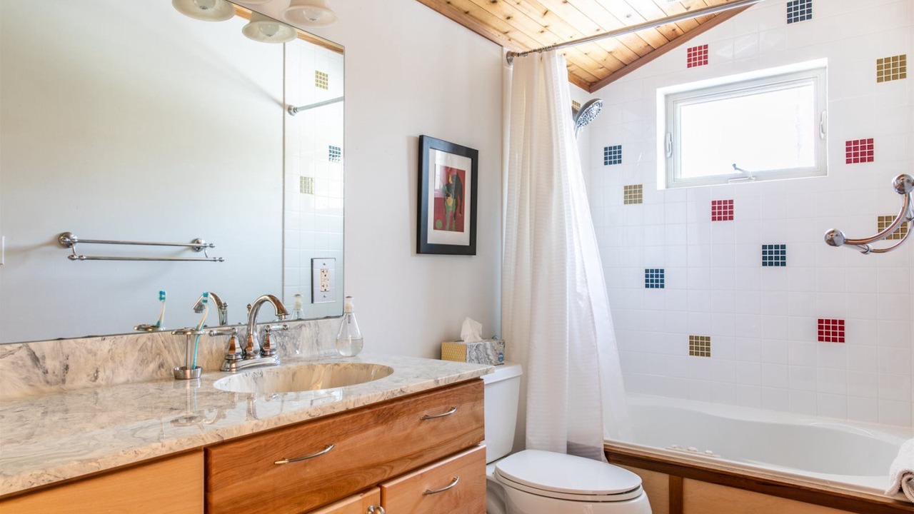 Photo of Bathroom in Harbert