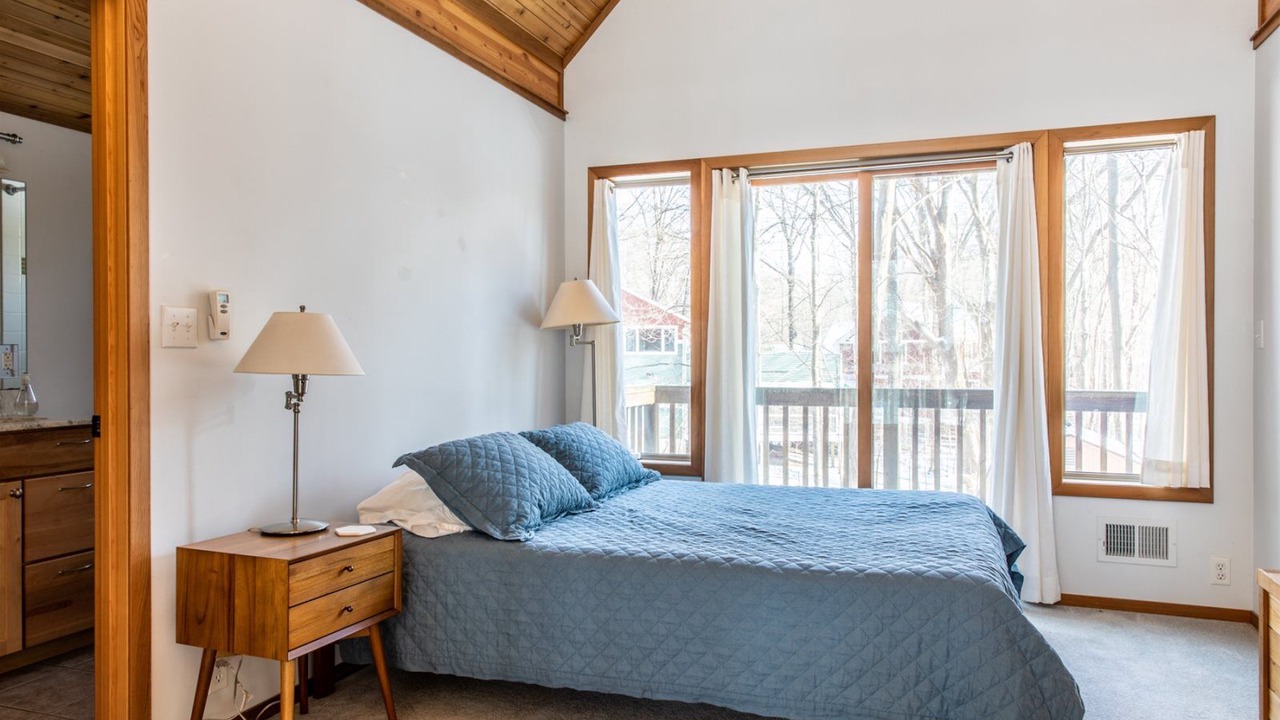 Photo of Bedroom in Harbert